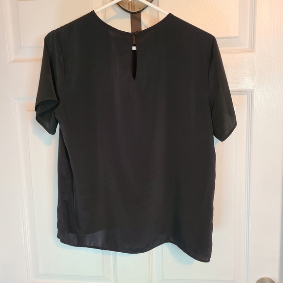 (572) Penbroke Lane Woman's Short Sleeve Blouse, Size: Small Color: Black - Picture 9 of 12